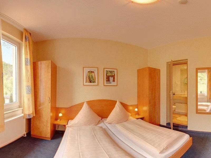 Stumbergers Hotel Cochem Bagian luar foto