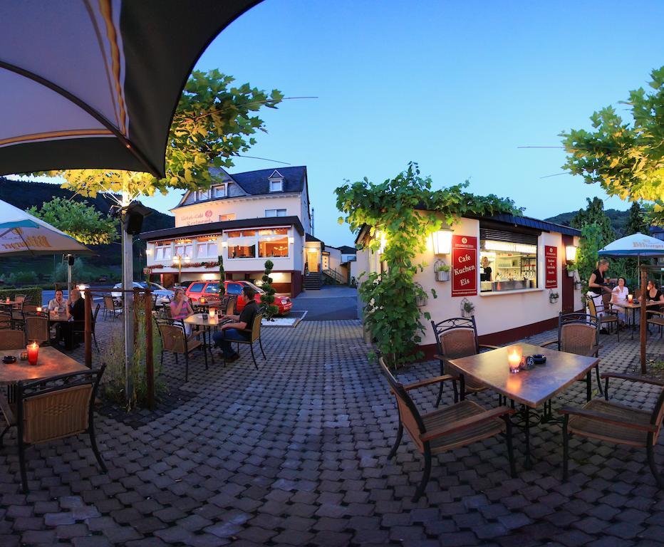 Stumbergers Hotel Cochem Bagian luar foto