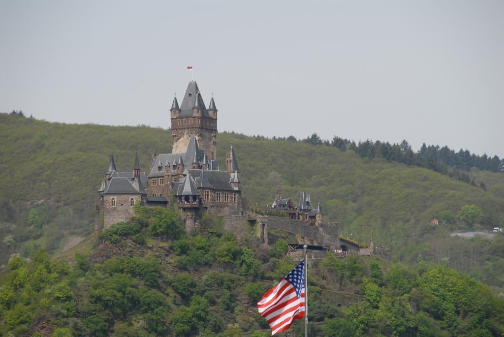 Stumbergers Hotel Cochem Bagian luar foto