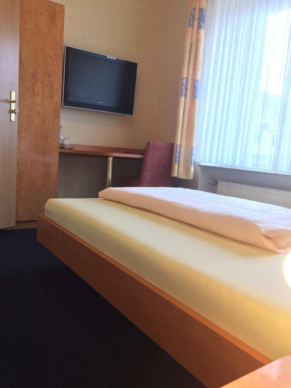Stumbergers Hotel Cochem Bagian luar foto